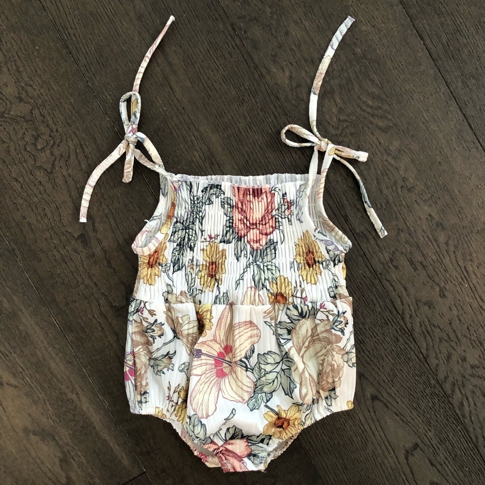 Floral bubble romper